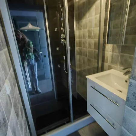 Renove Avec Terrasse, Climatisation, Proche - Fr-1-607-165 * 阿格德